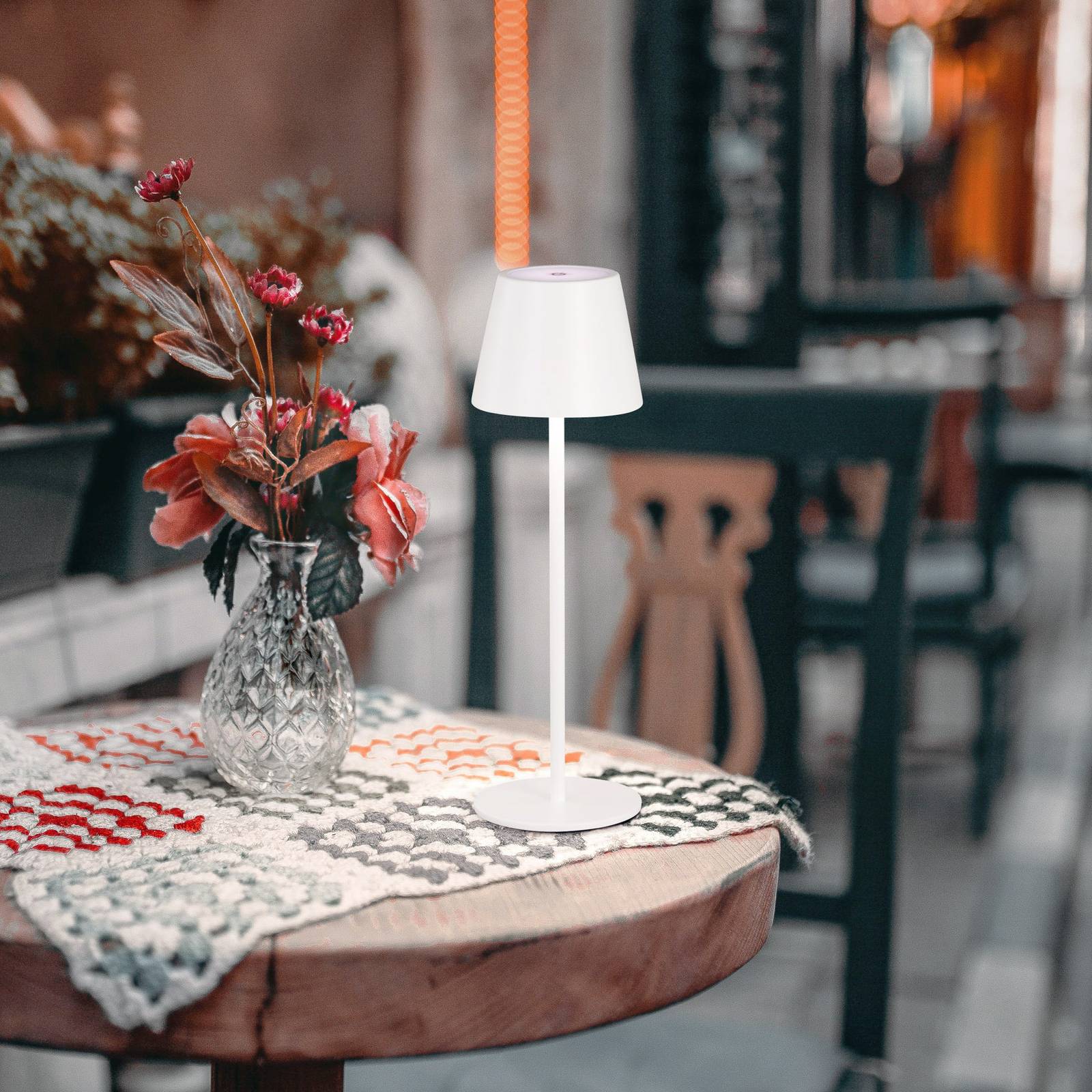 FH Lighting Lampe à poser LED rechargeable Viletto