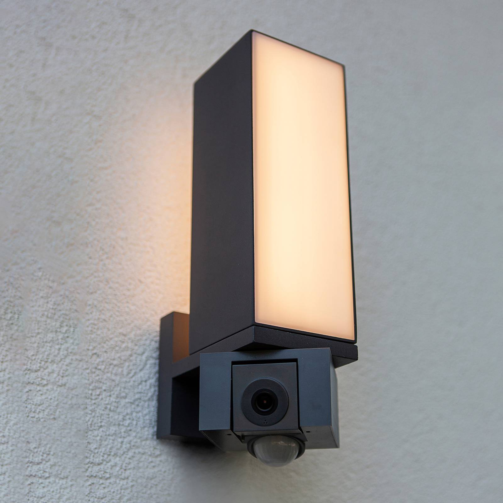 LUTEC connect Applique d’extérieur LED Cuba LUTEC connect Applique d’extérieur LED Cuba