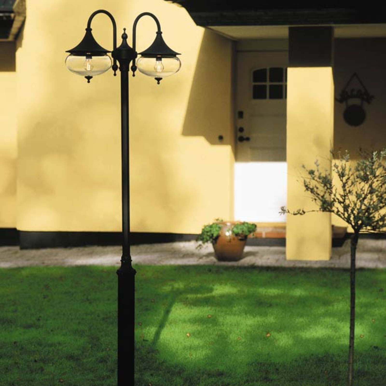 Konstsmide Lampadaire d'extérieur Libra à 2 lampes noir