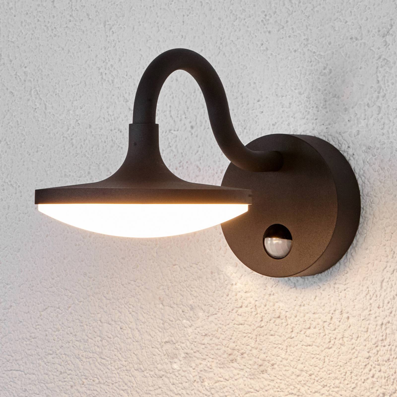 Lucande Applique d'extérieur LED Finny avec détecteur