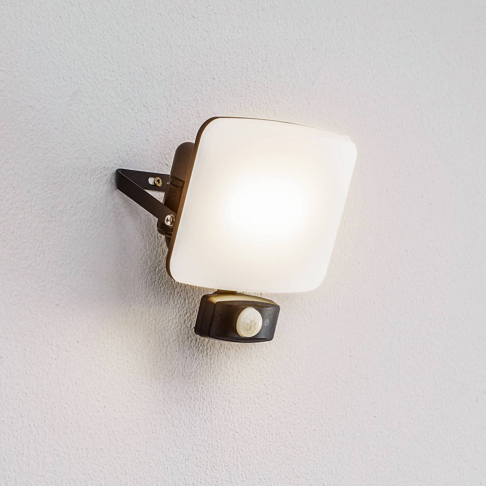 Prios applique d'extérieur LED Paityn