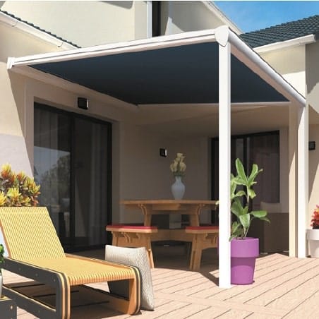 Pergola toile rétractable autoportée motorisée avec pose